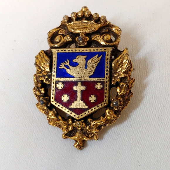 Jewelry - Heraldic Griffin with Christian Cross Pin.